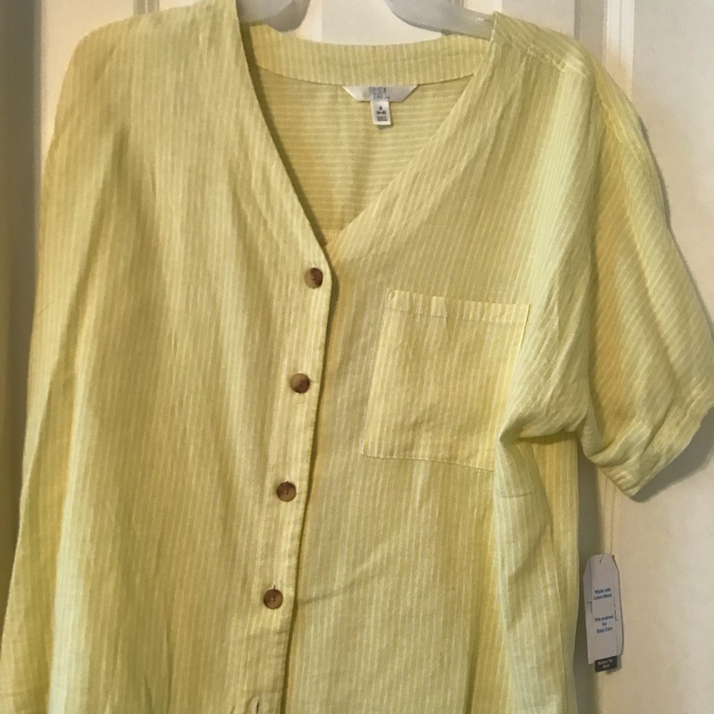 Bright button up